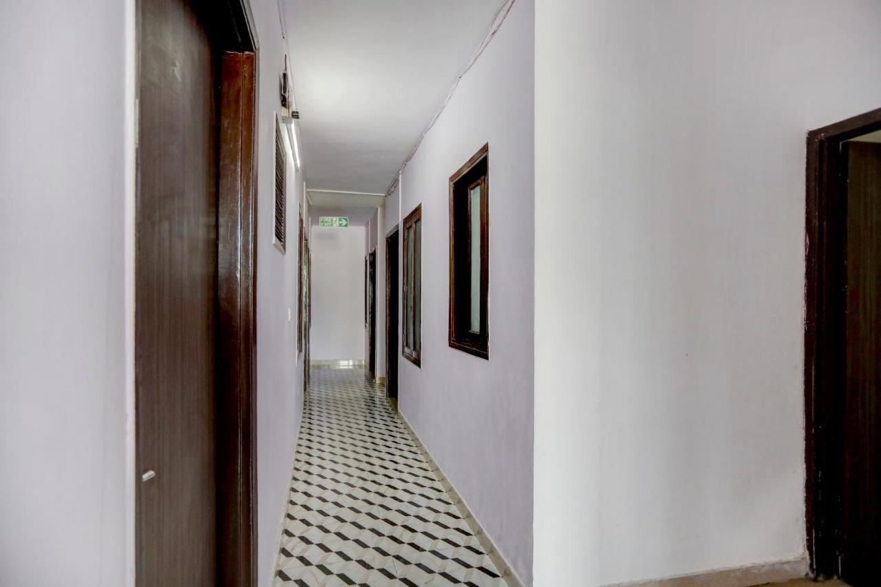 Hotel O Blissbourn New Delhi Exterior foto