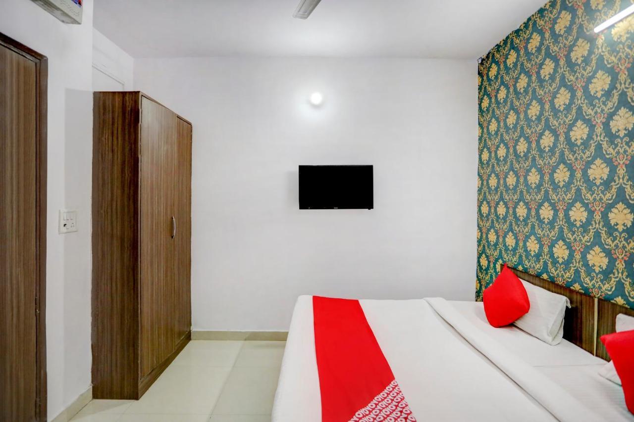 Hotel O Blissbourn New Delhi Exterior foto