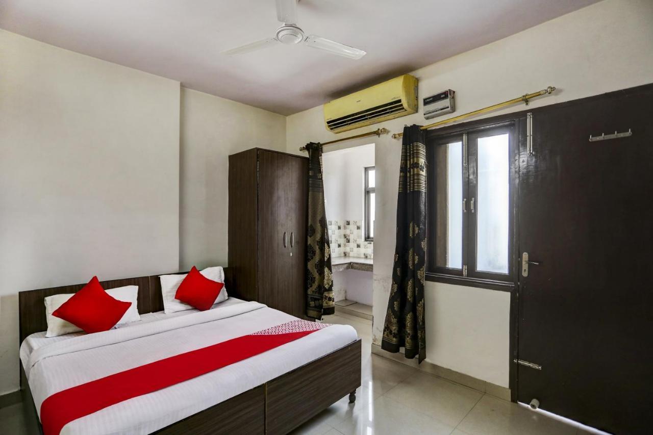 Hotel O Blissbourn New Delhi Exterior foto