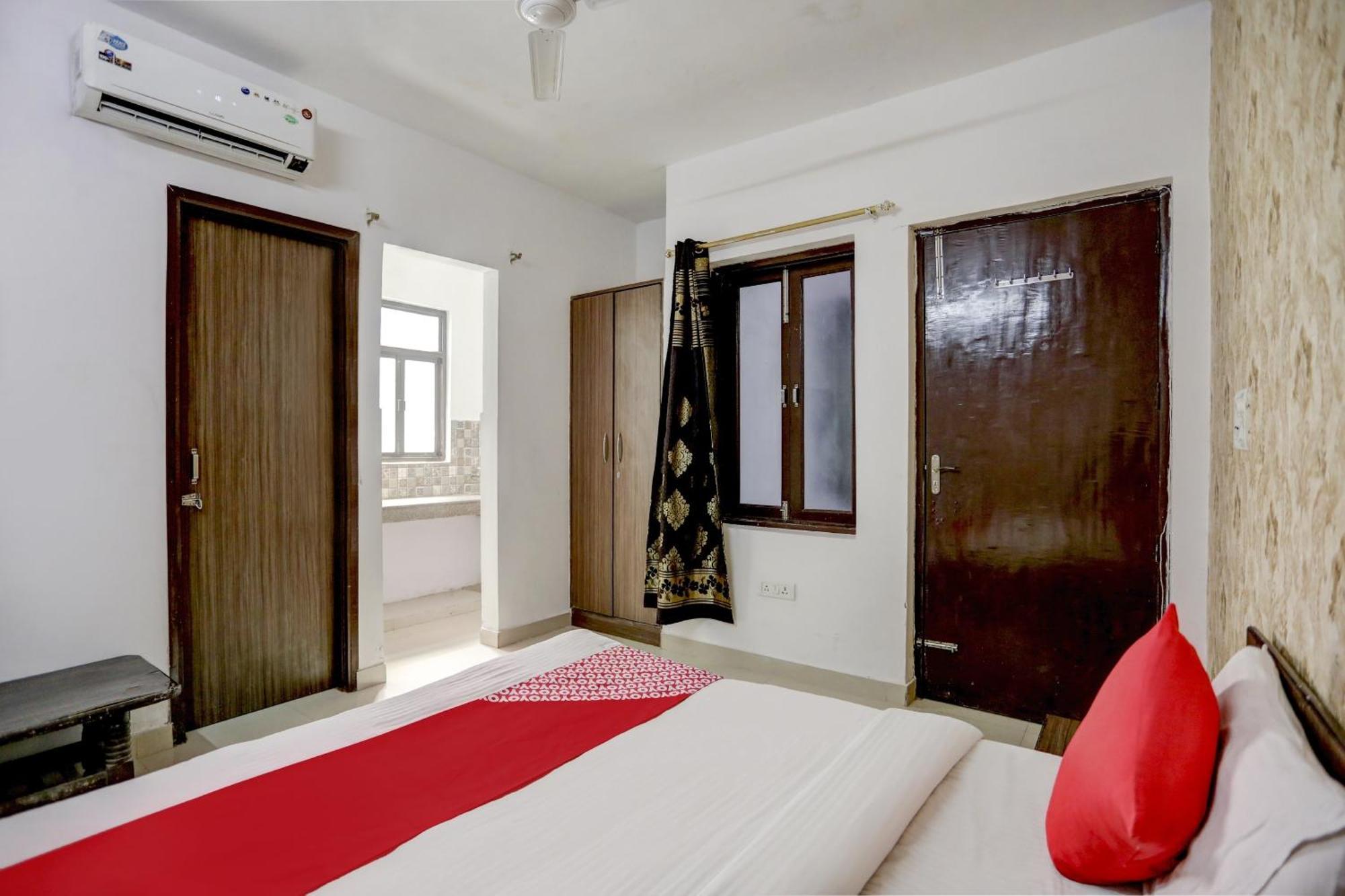 Hotel O Blissbourn New Delhi Exterior foto