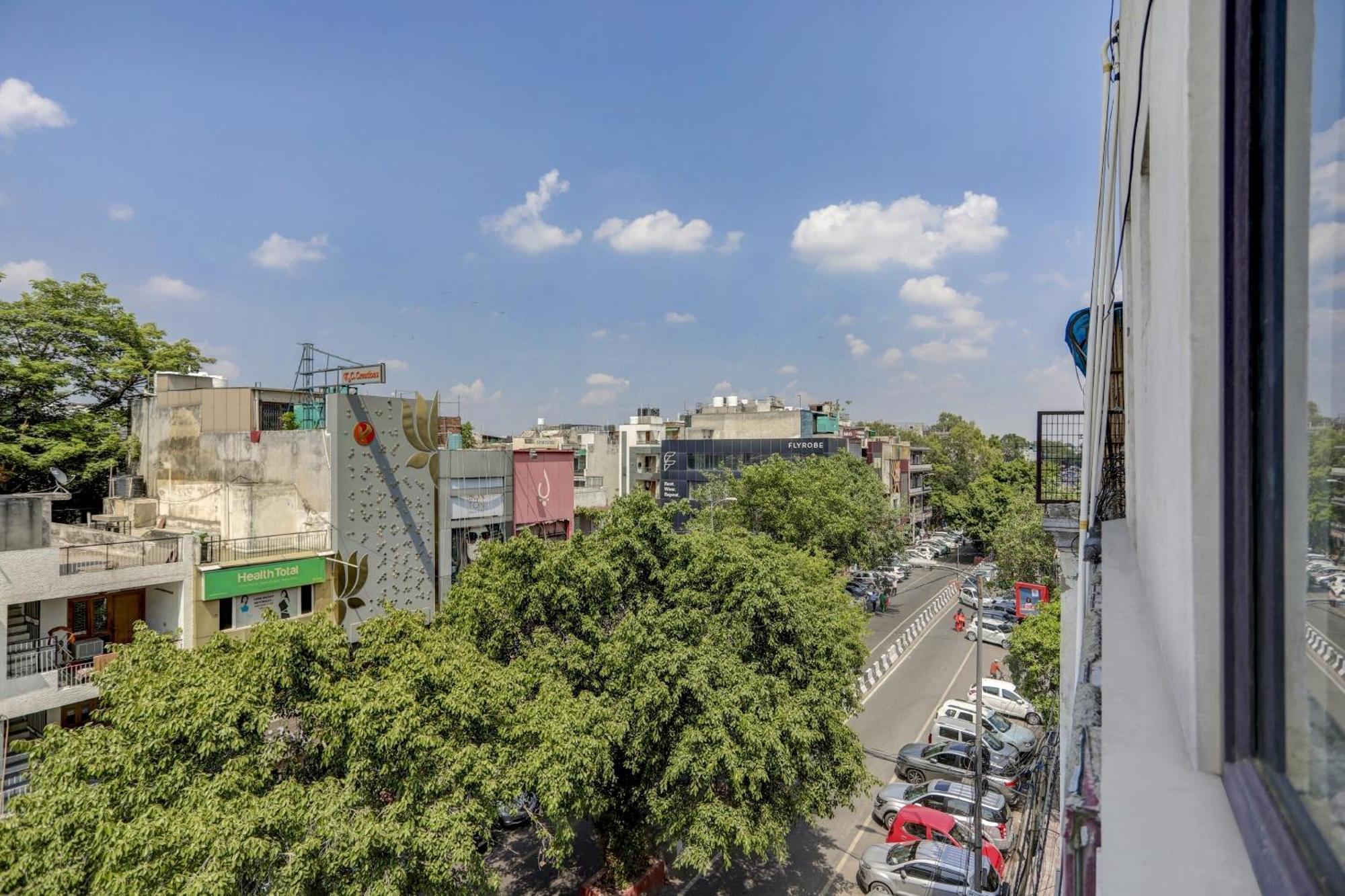Hotel O Blissbourn New Delhi Exterior foto